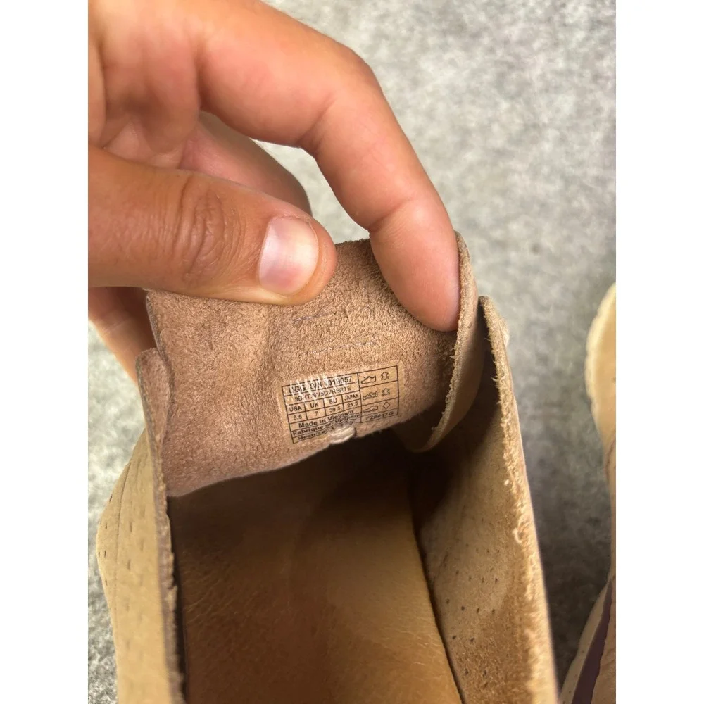 UGG tye stardust